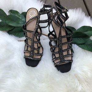 NWT Vince Camuto black adjustable strap heels